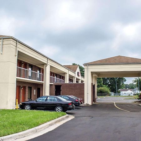 Quality Inn Henderson I-85 エクステリア 写真