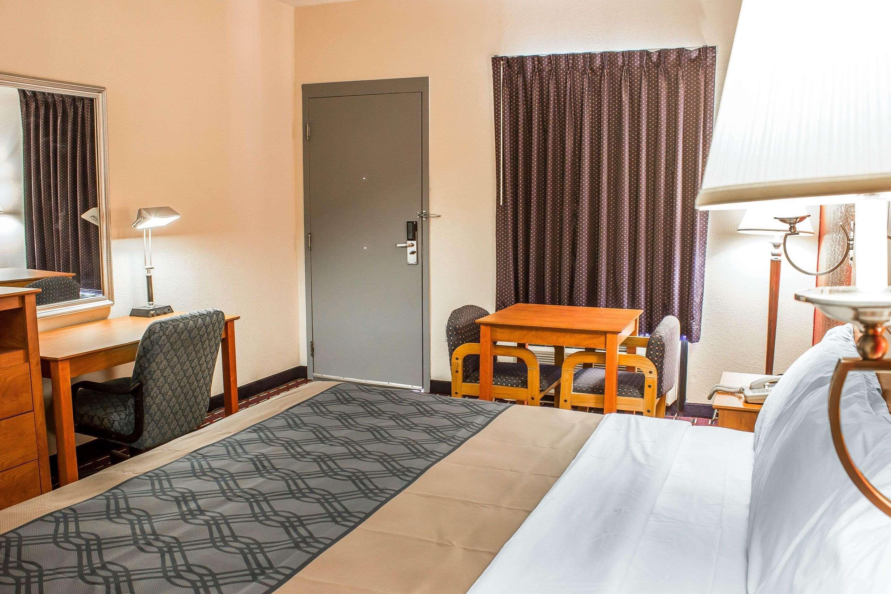Quality Inn Henderson I-85 エクステリア 写真