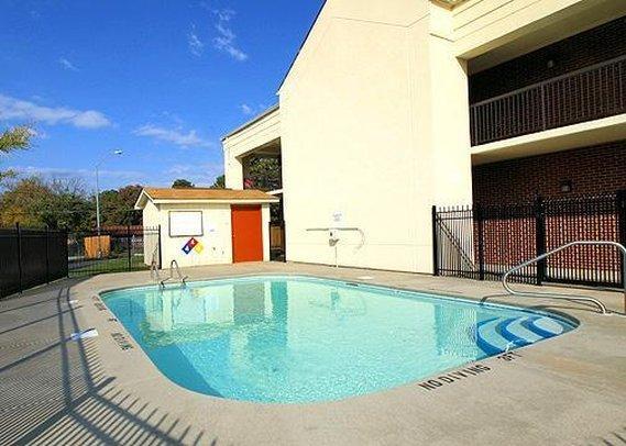 Quality Inn Henderson I-85 エクステリア 写真